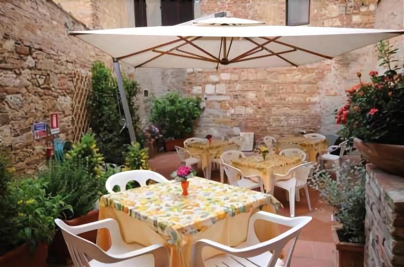 Albergo Duomo Montepulciano Stazione Dış mekan fotoğraf